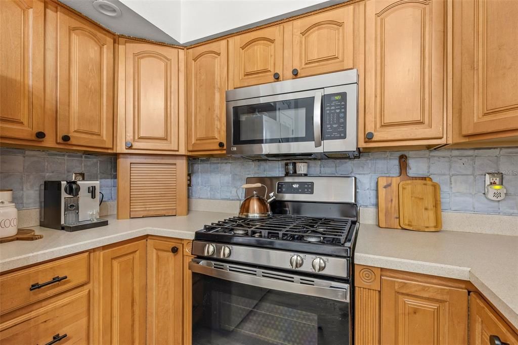 En Venta: $455,000 (3 camas, 2 baños, 1669 Pies cuadrados)
