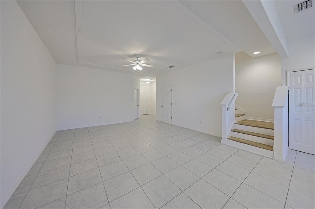 В аренду: $2,400 (3 спален, 2 ванн, 1617 Квадратных фут)