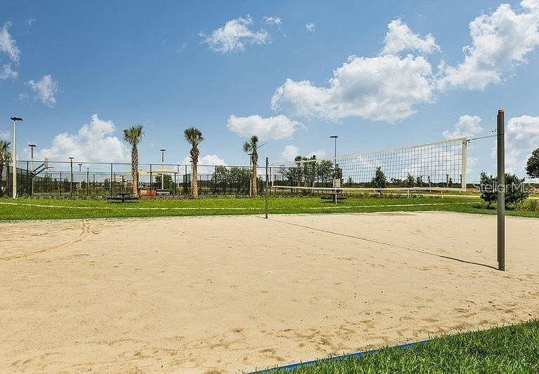 В аренду: $2,400 (3 спален, 2 ванн, 1617 Квадратных фут)