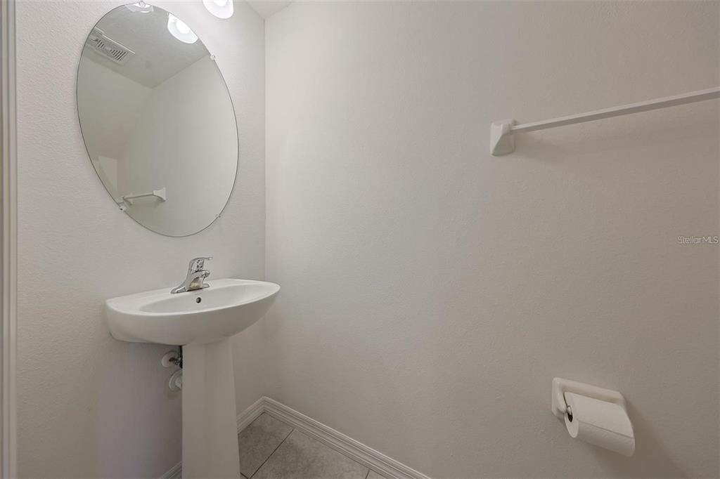 В аренду: $2,400 (3 спален, 2 ванн, 1617 Квадратных фут)