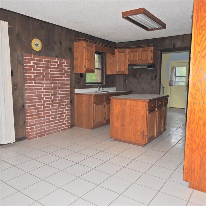 En Venta: $253,000 (2 camas, 2 baños, 1344 Pies cuadrados)
