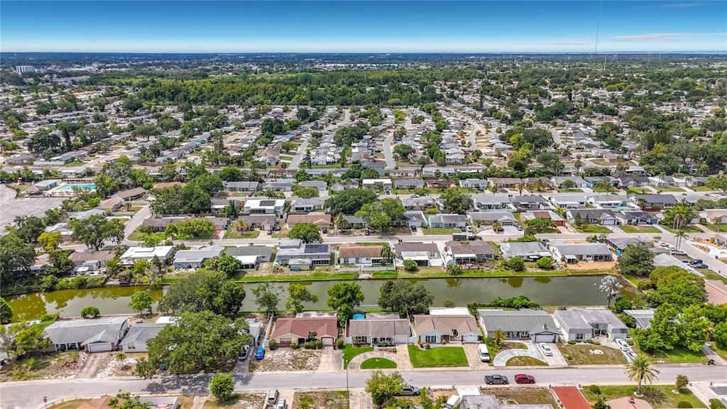 For Sale: $249,900 (2 beds, 2 baths, 1236 Square Feet)