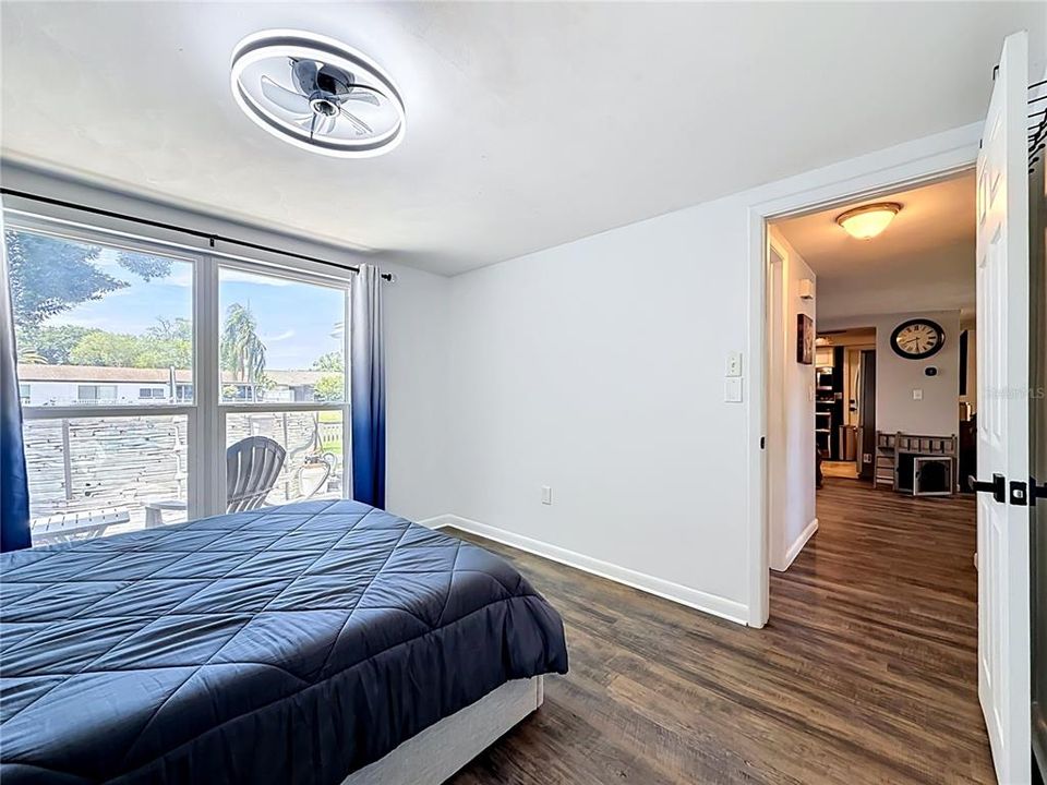 For Sale: $249,900 (2 beds, 2 baths, 1236 Square Feet)