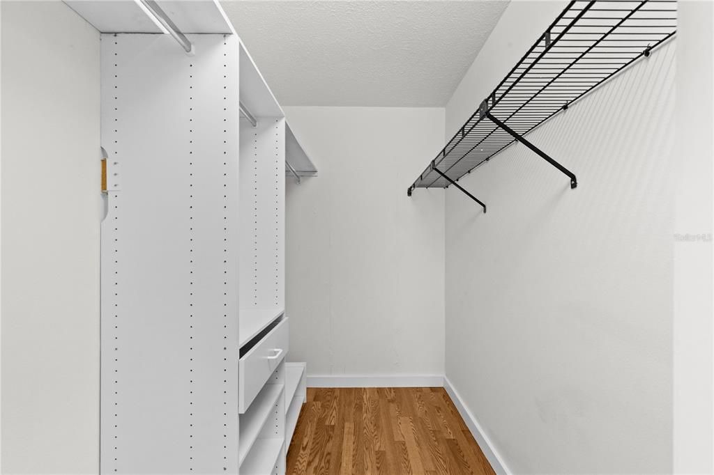 Activo con contrato: $365,000 (3 camas, 2 baños, 1228 Pies cuadrados)