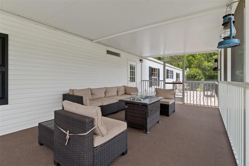 For Sale: $529,000 (4 beds, 2 baths, 2052 Square Feet)