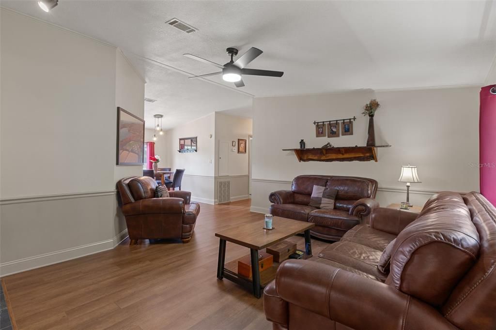 For Sale: $529,000 (4 beds, 2 baths, 2052 Square Feet)