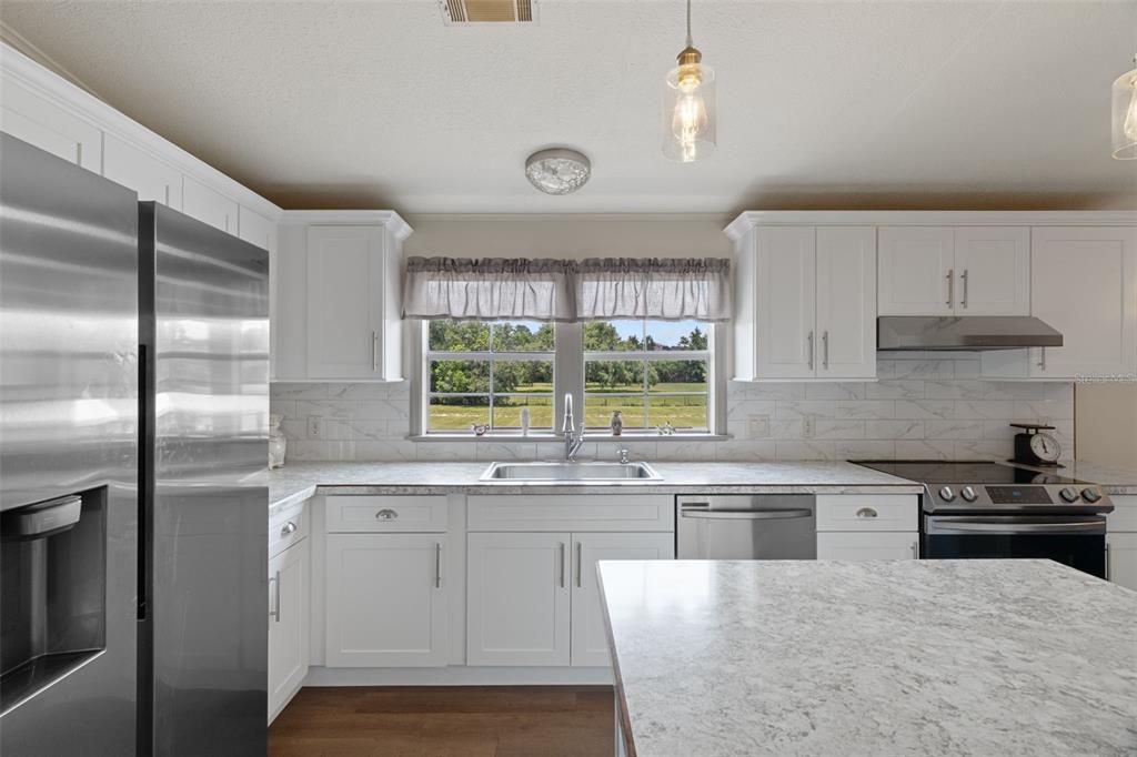 For Sale: $529,000 (4 beds, 2 baths, 2052 Square Feet)