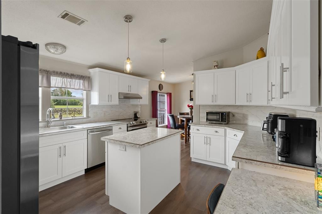 For Sale: $529,000 (4 beds, 2 baths, 2052 Square Feet)
