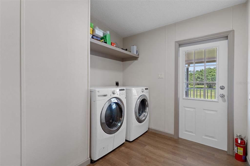 For Sale: $529,000 (4 beds, 2 baths, 2052 Square Feet)