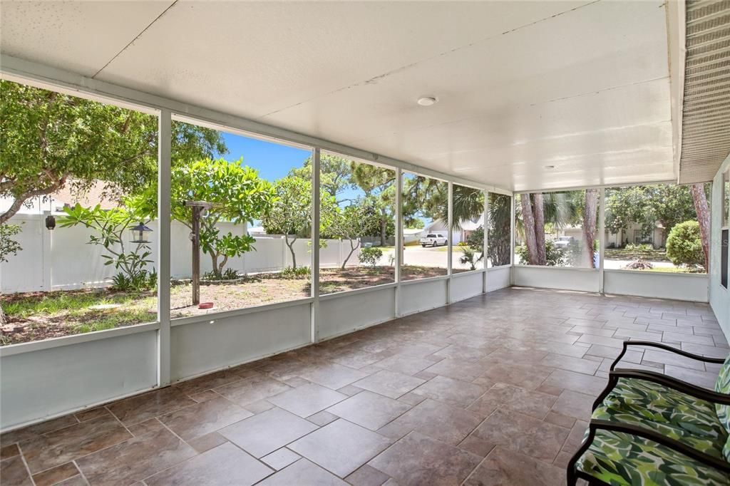 For Sale: $429,900 (3 beds, 2 baths, 1554 Square Feet)