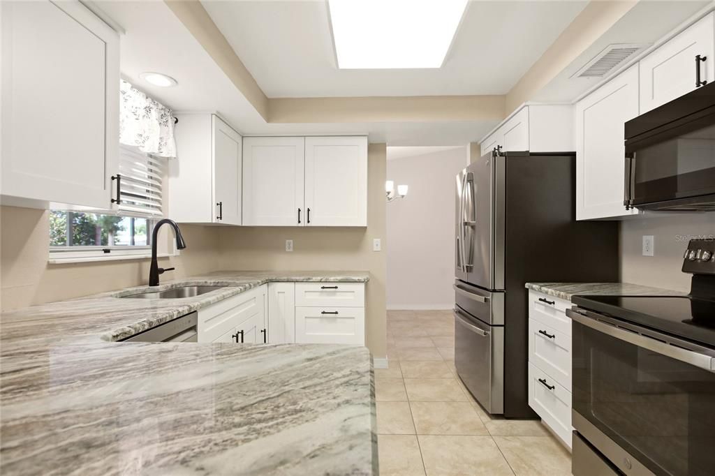 For Sale: $429,900 (3 beds, 2 baths, 1554 Square Feet)