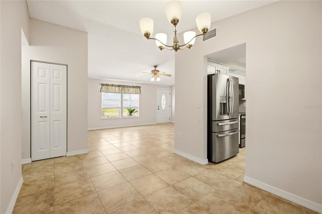 For Sale: $429,900 (3 beds, 2 baths, 1554 Square Feet)