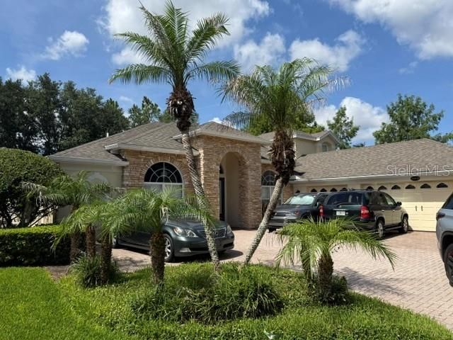 For Sale: $850,000 (5 beds, 4 baths, 3538 Square Feet)