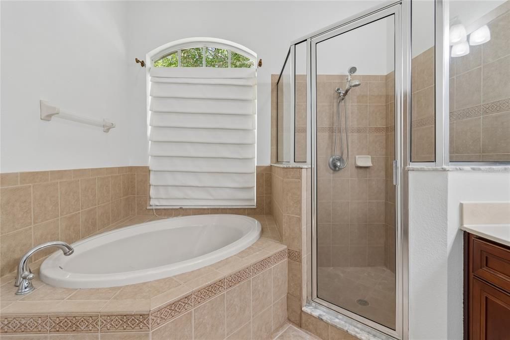 На продажу: $650,000 (4 спален, 3 ванн, 3068 Квадратных фут)