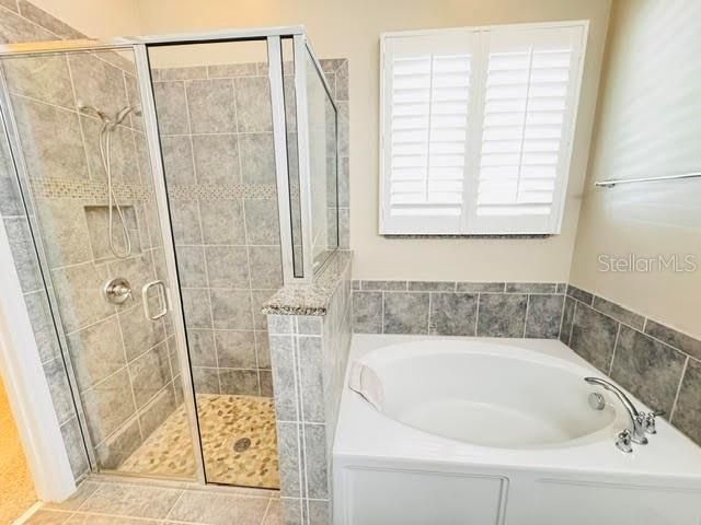 For Rent: $3,300 (3 beds, 2 baths, 1813 Square Feet)