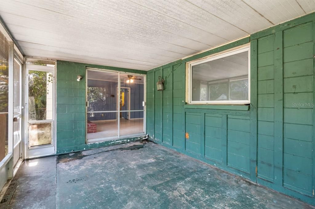 En Venta: $325,000 (3 camas, 2 baños, 1610 Pies cuadrados)