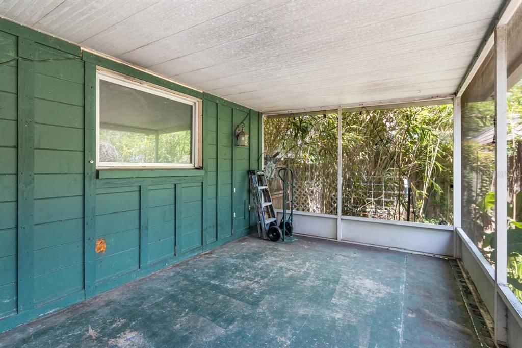 En Venta: $325,000 (3 camas, 2 baños, 1610 Pies cuadrados)