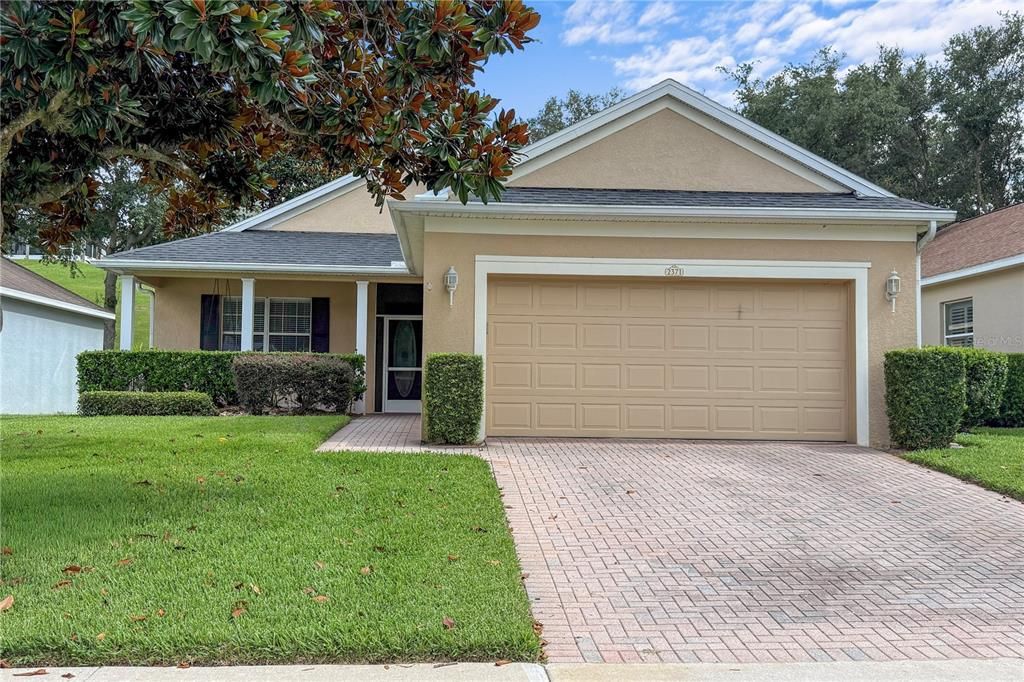 For Sale: $339,900 (2 beds, 2 baths, 1601 Square Feet)