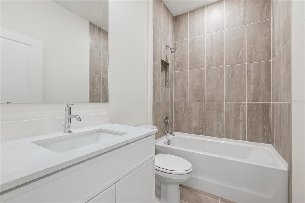 For Sale: $384,000 (3 beds, 2 baths, 1742 Square Feet)