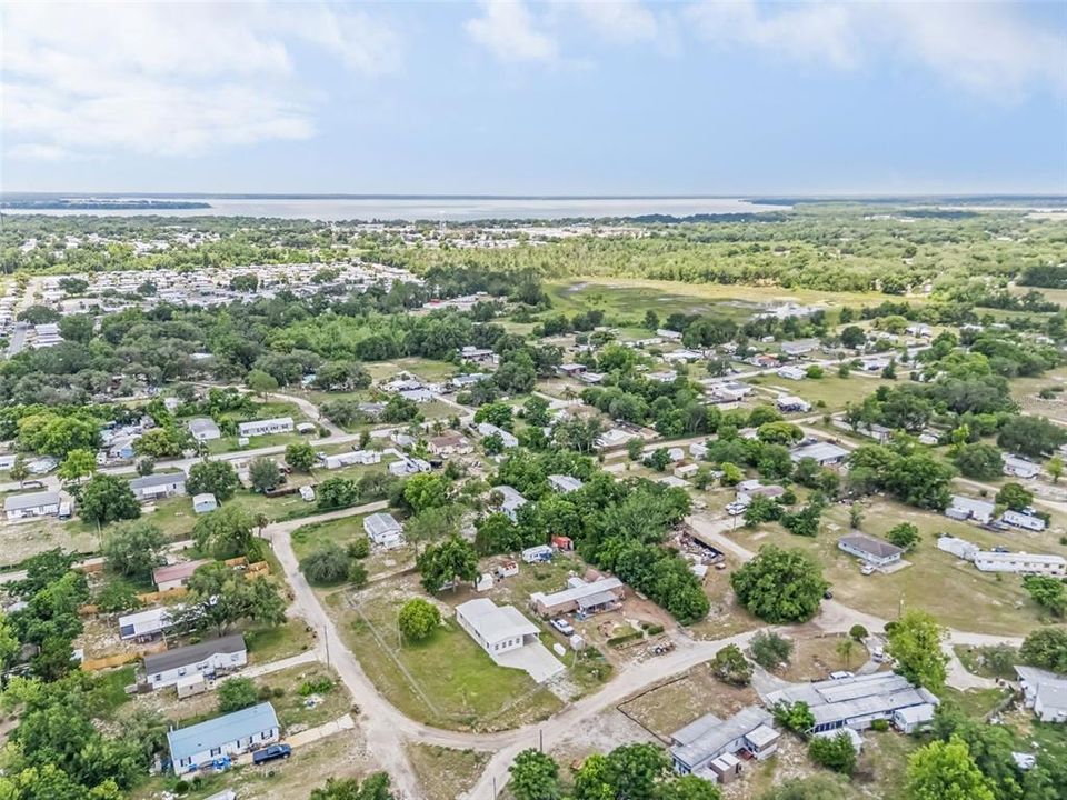 For Sale: $140,000 (2 beds, 2 baths, 924 Square Feet)
