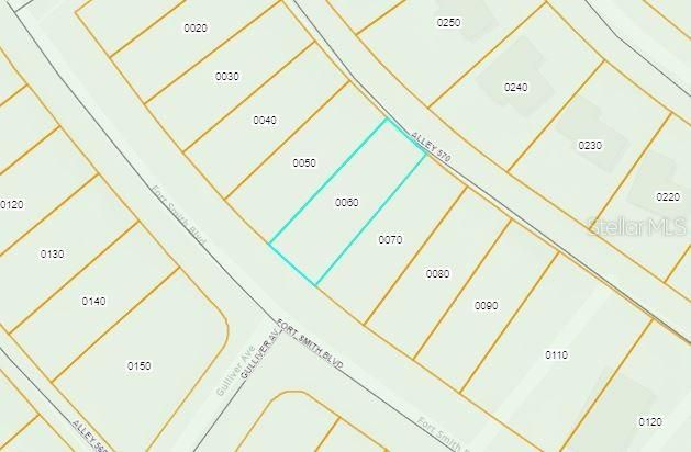 На продажу: $80,000 (0.17 acres)
