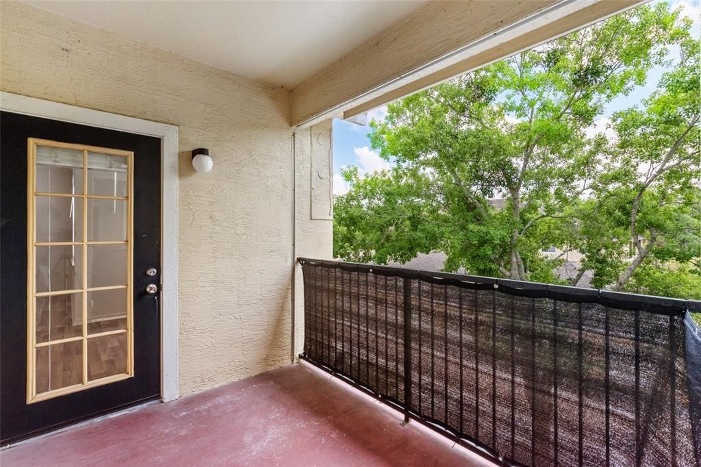 For Sale: $183,000 (1 beds, 1 baths, 854 Square Feet)