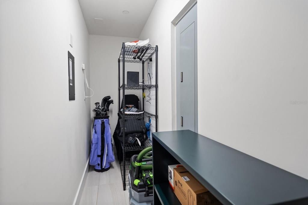 For Sale: $3,997,000 (4 beds, 3 baths, 3620 Square Feet)