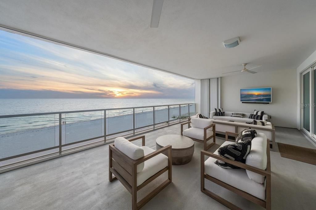 For Sale: $3,997,000 (4 beds, 3 baths, 3620 Square Feet)