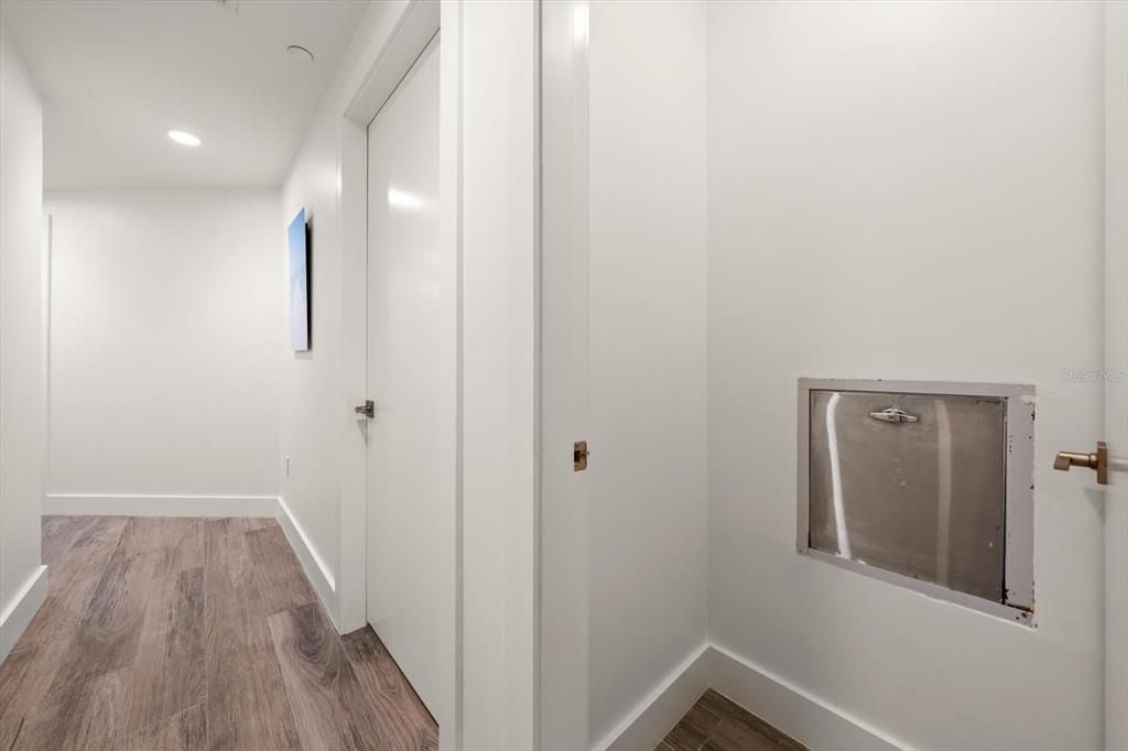 For Sale: $3,997,000 (4 beds, 3 baths, 3620 Square Feet)