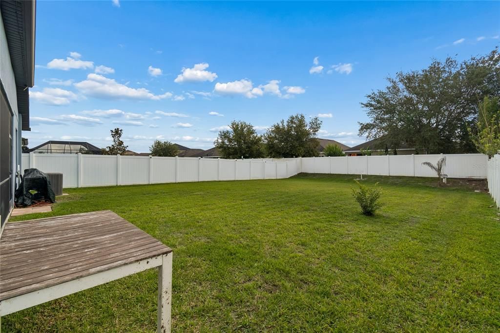 En Venta: $360,000 (4 camas, 2 baños, 1897 Pies cuadrados)