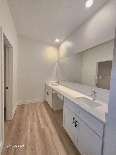 For Sale: $416,900 (4 beds, 3 baths, 2332 Square Feet)