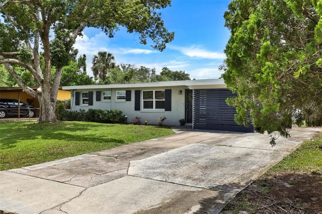 For Sale: $340,000 (4 beds, 2 baths, 1545 Square Feet)