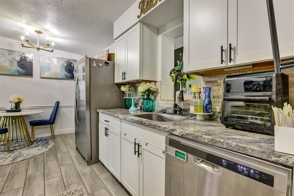 For Sale: $340,000 (4 beds, 2 baths, 1545 Square Feet)