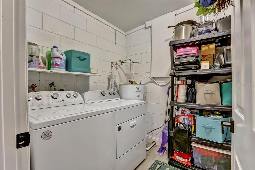 For Sale: $340,000 (4 beds, 2 baths, 1545 Square Feet)