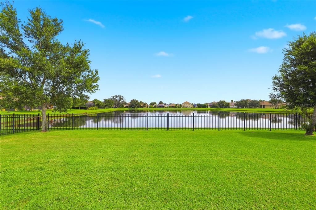 For Sale: $380,000 (4 beds, 2 baths, 1859 Square Feet)