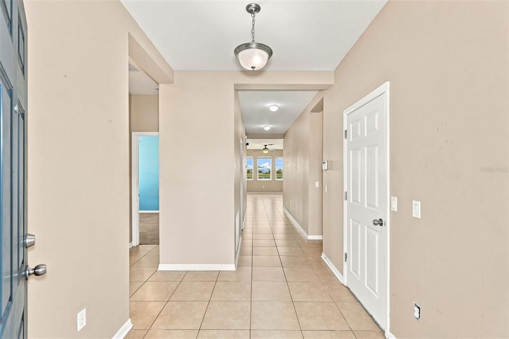 For Sale: $380,000 (4 beds, 2 baths, 1859 Square Feet)