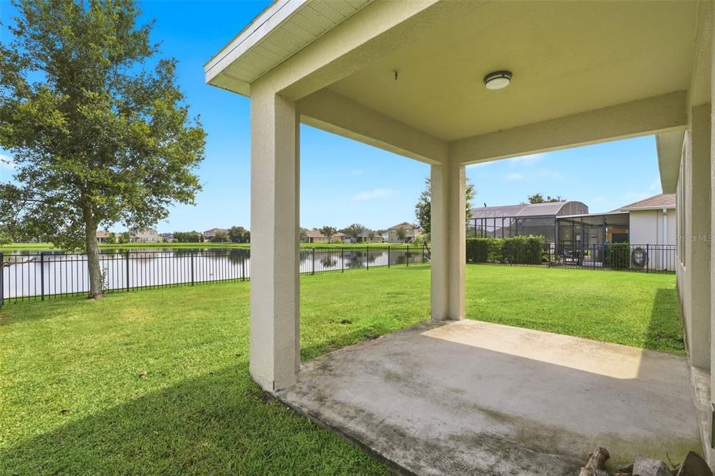 For Sale: $380,000 (4 beds, 2 baths, 1859 Square Feet)