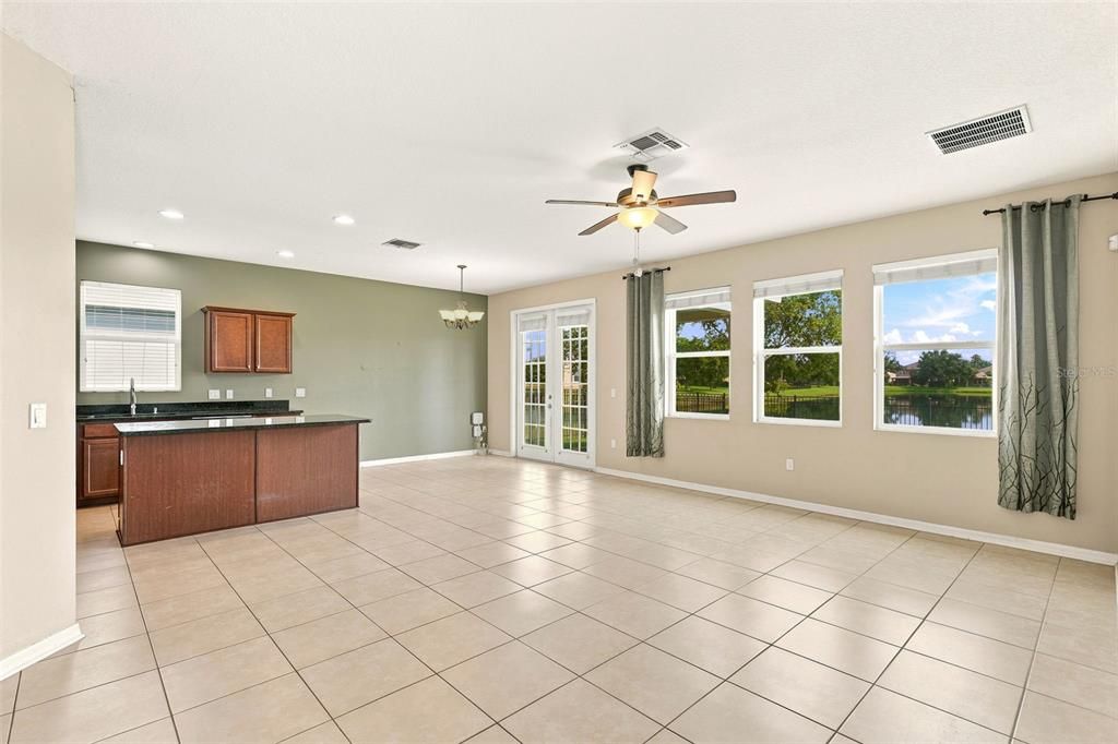 For Sale: $380,000 (4 beds, 2 baths, 1859 Square Feet)