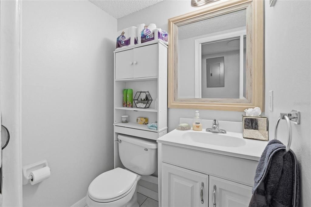 For Sale: $190,000 (3 beds, 2 baths, 1238 Square Feet)