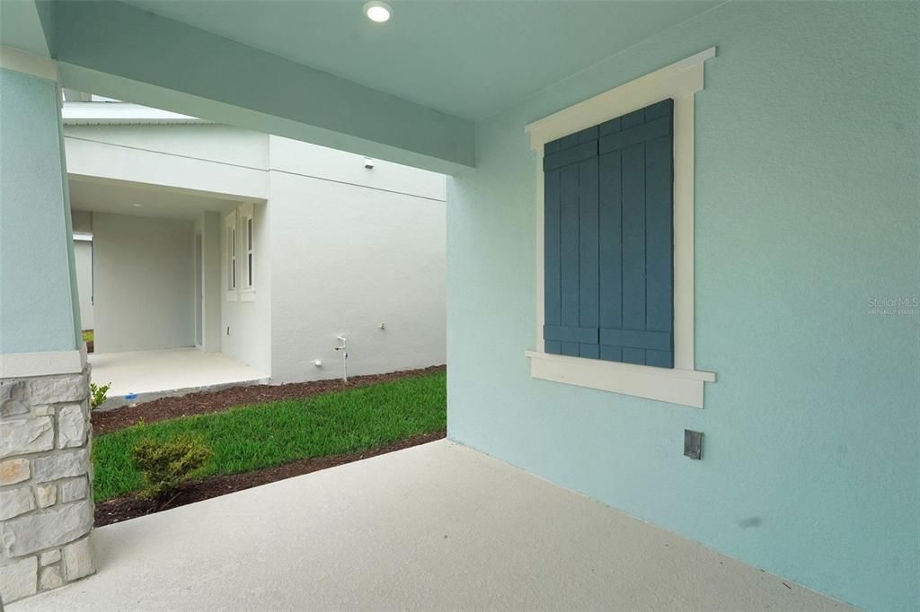En Venta: $454,990 (4 camas, 3 baños, 2102 Pies cuadrados)