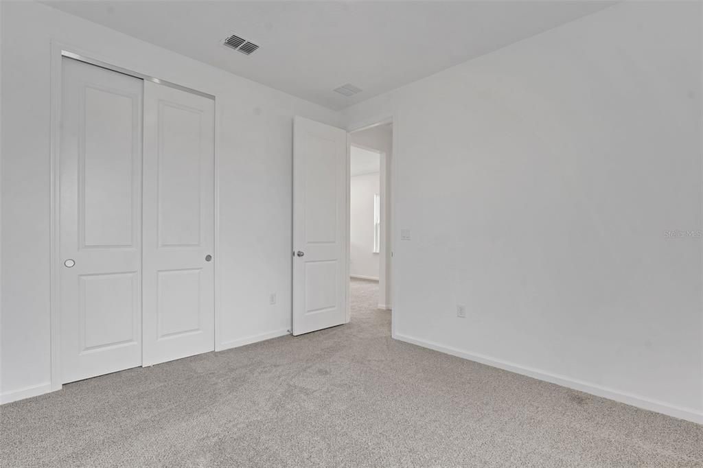 En Venta: $454,990 (4 camas, 3 baños, 2102 Pies cuadrados)