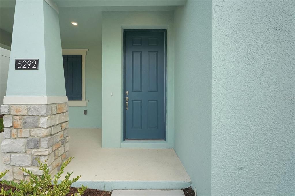 En Venta: $454,990 (4 camas, 3 baños, 2102 Pies cuadrados)