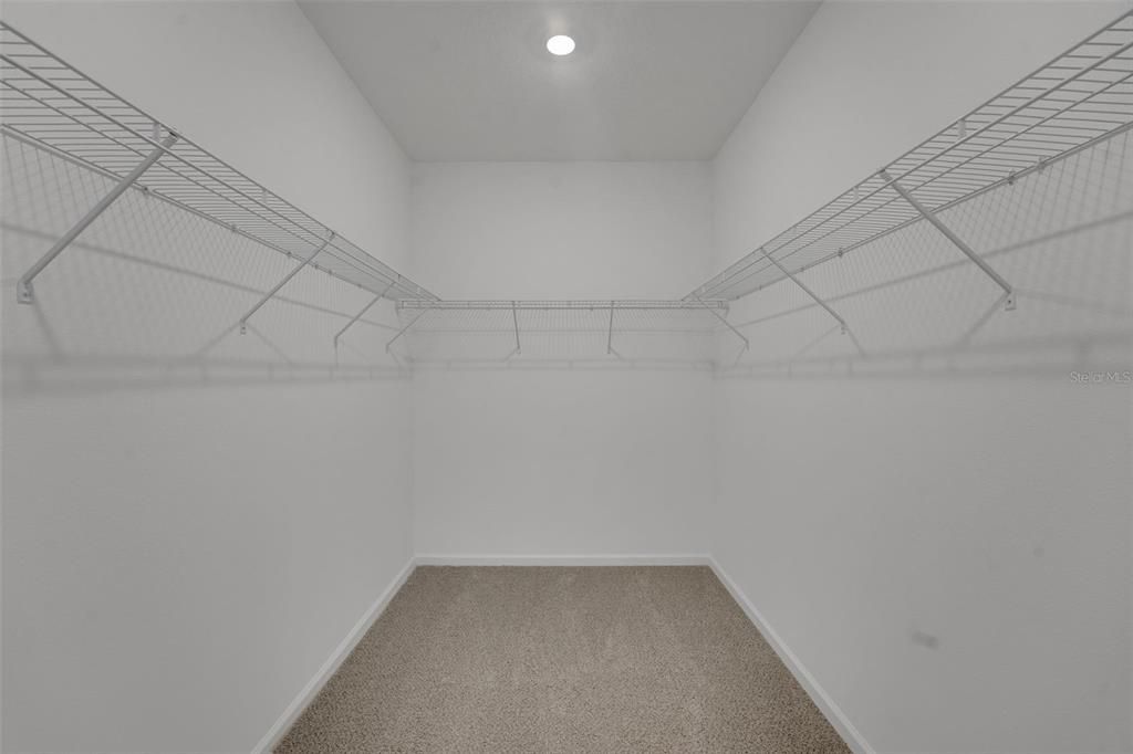 En Venta: $454,990 (4 camas, 3 baños, 2102 Pies cuadrados)