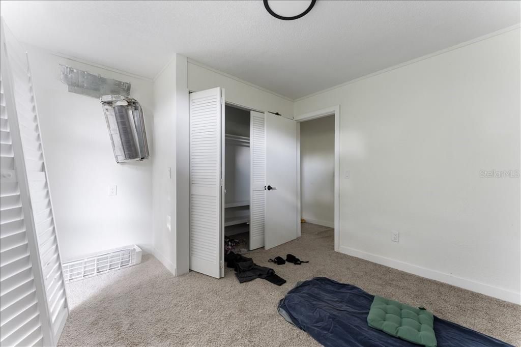 En Venta: $412,500 (4 camas, 2 baños, 2604 Pies cuadrados)