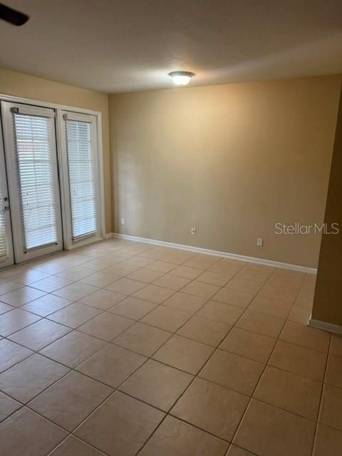 В аренду: $2,800 (3 спален, 2 ванн, 1523 Квадратных фут)