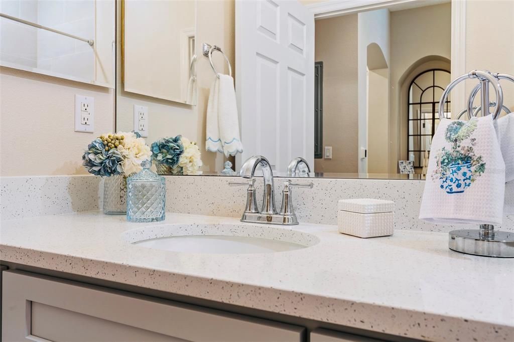 For Sale: $458,000 (3 beds, 2 baths, 1264 Square Feet)