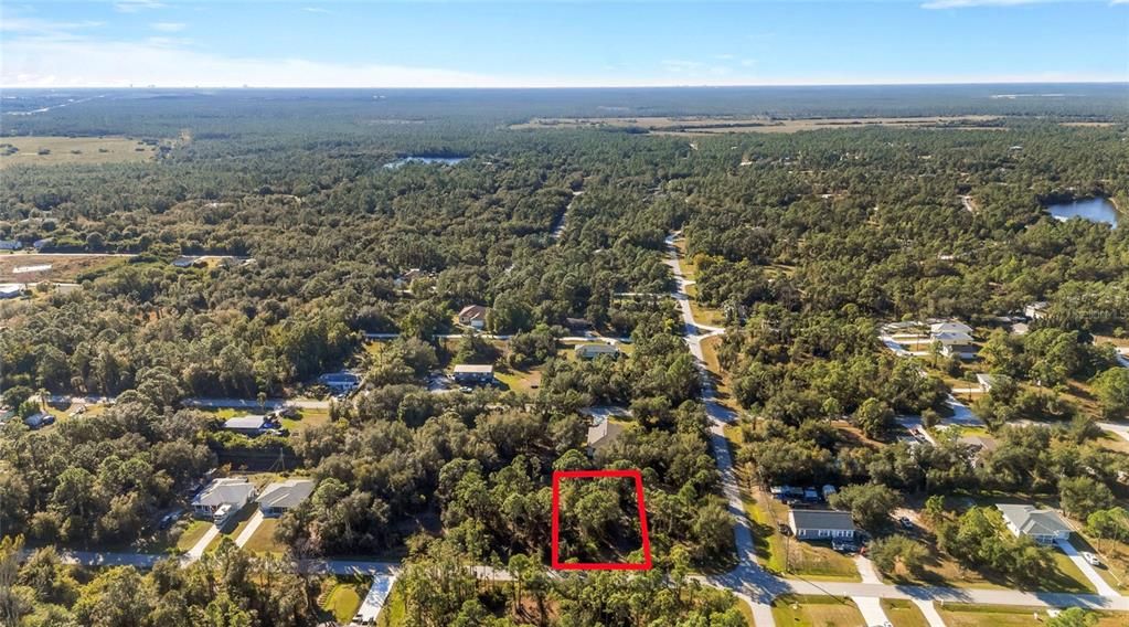 На продажу: $12,900 (0.19 acres)
