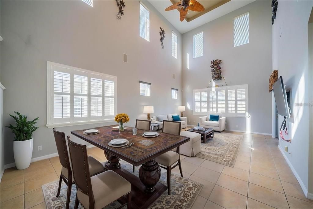 For Sale: $419,000 (3 beds, 3 baths, 2637 Square Feet)