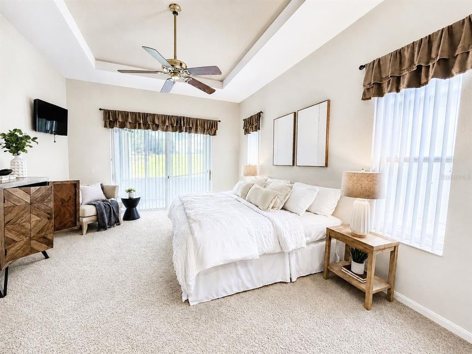 For Sale: $419,000 (3 beds, 3 baths, 2637 Square Feet)