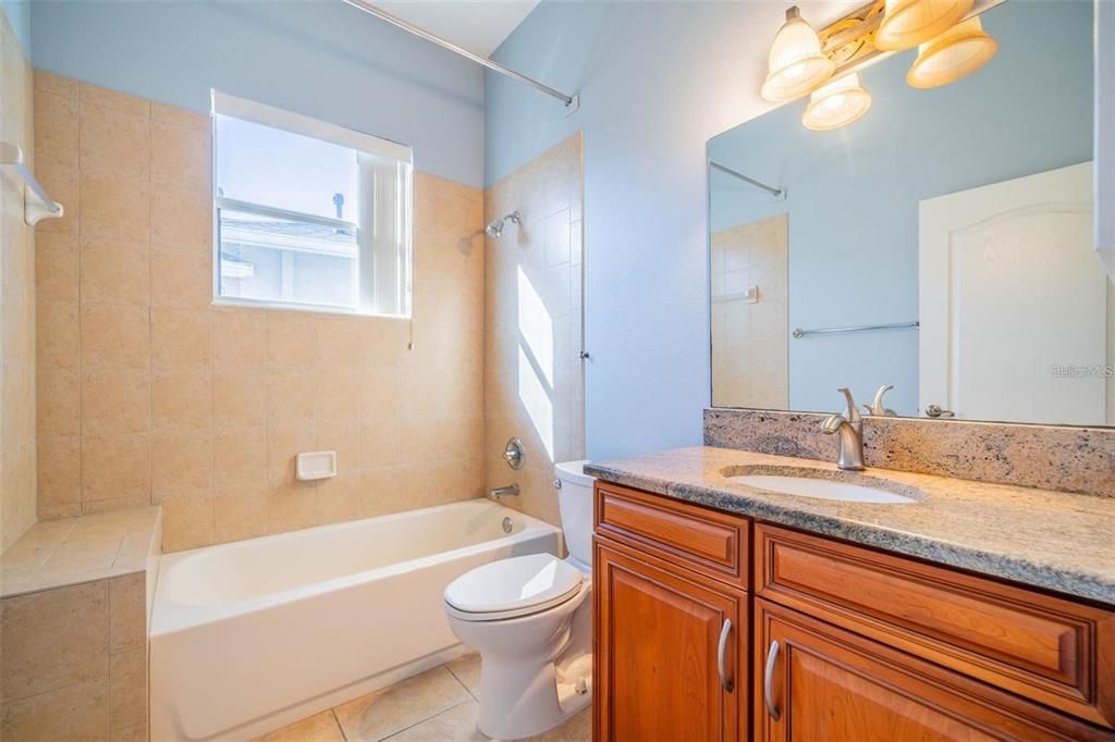For Sale: $419,000 (3 beds, 3 baths, 2637 Square Feet)